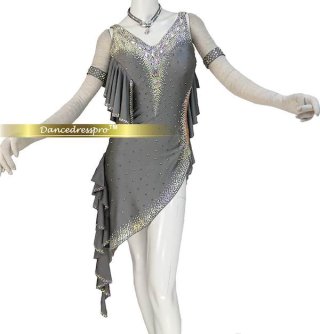 社交ダンスドレス　ラテンドレス 新品　白×ベージュ　Mサイズ 社交ダンス衣装・社交ダンスドレスのジルバ /ラテンドレス 063